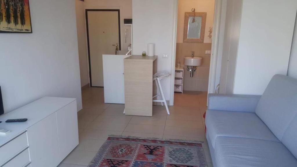 Monolocale Lungomare Viareggio Apartamento Exterior foto